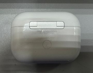 Б/в Навушники Apple airpods pro 2nd generation with magsafe charging case usb-c 01-200890609