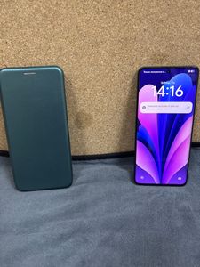 Б/у Мобільний телефон Xiaomi redmi note 13 pro+ 5g 8/256gb 01-200897643