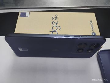 Б/в Мобільний телефон Motorola edge 50 neo 12/512gb 01-200897831