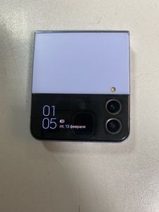 Б/у Мобільний телефон Samsung f721b galaxy flip 4 8/256gb 01-200905839