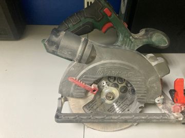 Б/у Монтажна пилка Parkside phksa 20-li b3 01-200908493