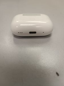 Б/в Навушники Apple airpods pro 2nd generation with magsafe charging case usb-c 01-200915085
