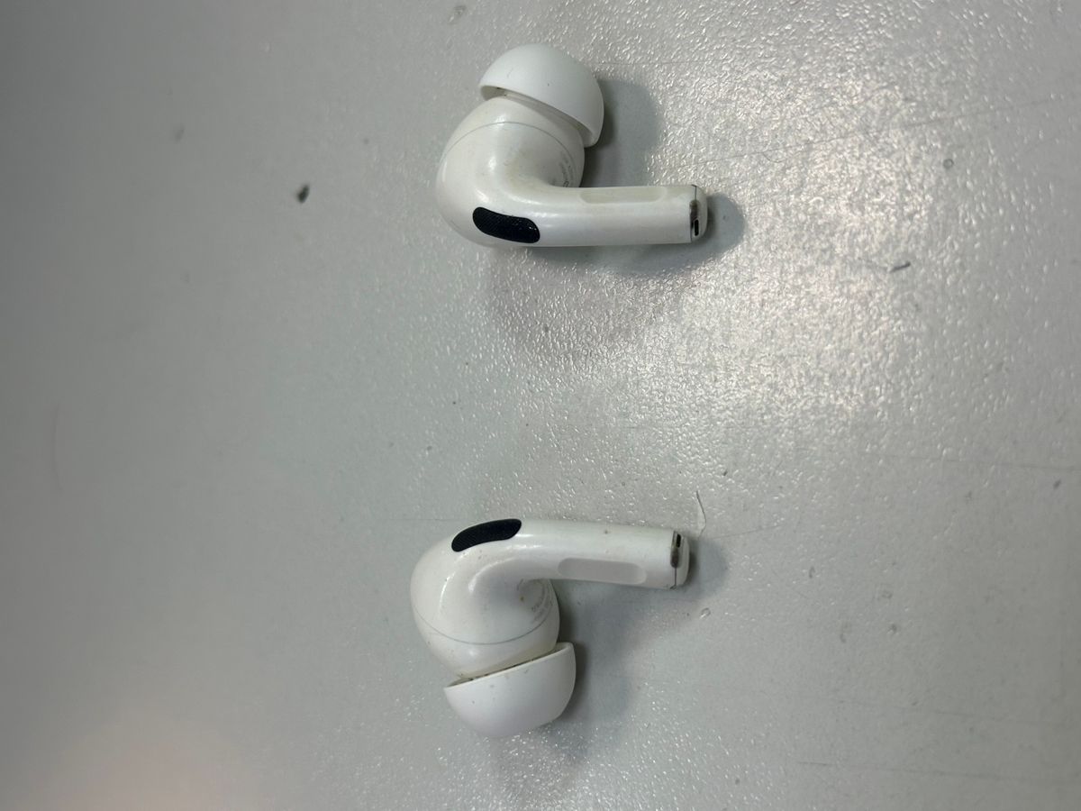 airpods pro 2nd generation magsafe