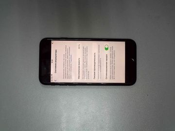 Б/в Мобільний телефон Apple iphone 7 32gb 01-200911606