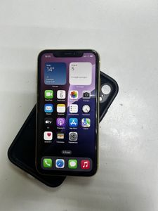 Б/в Мобільний телефон Apple iphone xr 128gb 01-200919248