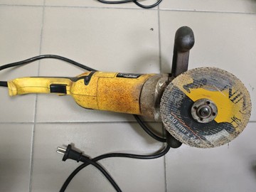 Б/в Полірувальна машина Compass p61-1 01-200928285