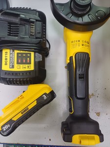 Б/в Набір інструментів Dewalt dch133/ dcg416vsn/ dcd805/ 1акб 3ah зп 01-200934072