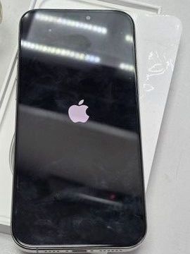 Б/в Мобільний телефон Apple iphone 16 pro max 256gb 01-200928099