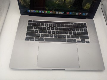 Б/в Ноутбук екран 16" Apple Macbook Pro core i9 2,3ghz a2141/retina/ram16gb/ssd1000gb/intel uhd graphics 630 01-200095695