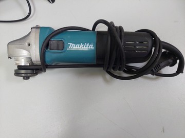 Б/в Кутова шліфмашина Makita 9558hnr 01-200962750