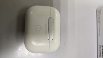 Б/в Навушники Apple airpods pro 2nd generation with magsafe charging case usb-c 01-200966582