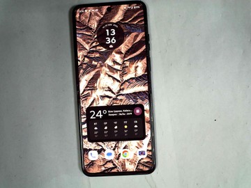 Б/у Мобільний телефон Motorola razr plus 2023 8/256gb 01-200968091