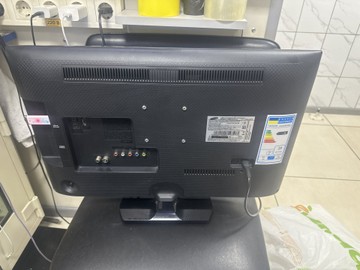 Б/в Телевізор Samsung eu24h407au 01-200974860
