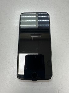 Б/в Мобільний телефон Apple iphone se 2022 64gb 01-200983608