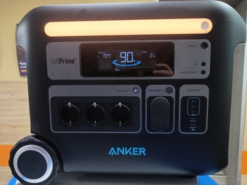 Б/в Зарядна станція Anker solix f2000 01-200930284