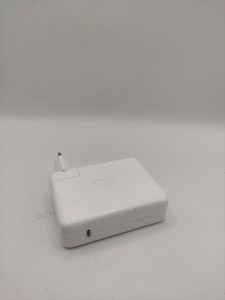 Б/в Зарядний пристрій Apple a2452 01-200997519