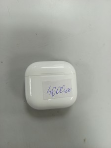 Б/в Навушники Apple airpods 4 with active noise cancellation 01-201011202
