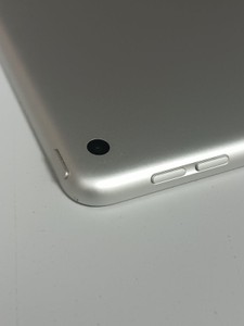 Б/в Планшет Apple ipad 10.2 2021 wi-fi 64gb 01-201030103