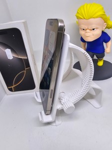 Б/у Мобільний телефон Apple iphone 16 pro max 256gb 01-201045720