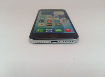 Б/в Мобільний телефон Apple iphone se 2020 64gb 01-201064298