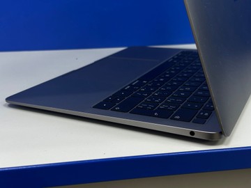 Б/в Ноутбук Apple macbook air /13.3"/ core i5 1.6ghz/ram 16gb /ssd 256gb/ intel uhd grafics 617 01-201074821