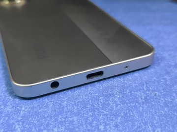 Б/в Мобільний телефон Poco c71 3/64gb 01-201081543