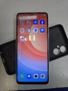 Б/в Мобільний телефон Tecno camon 19 neo ch6i 6/128gb 01-201116299