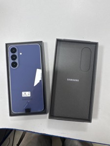 Б/у Мобільний телефон Samsung galaxy s26 fe 8/512gb 01-201128826