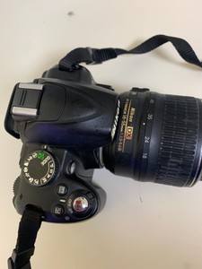 Б/в Фотоапарат Nikon d3000 / af-s nikkor 18-55mm 1.3,5-5,6g 01-201158760