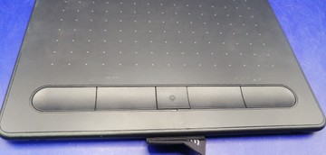 Б/в Планшет графічний Wacom intuos s bluetooth ctl-4100wl 01-201169261