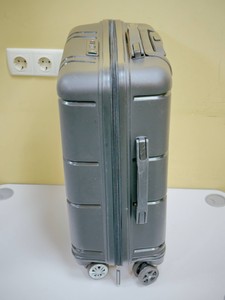 Б/в Валіза Avva b008100 01-201174485