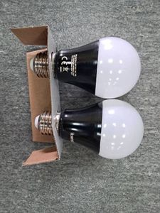 16-000216344: Kwmmobile e27