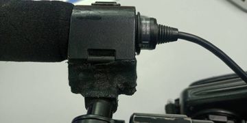 01-200411368: Sony nex-fs100