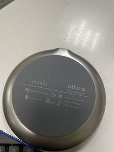 01-200482756: Moshi otto q