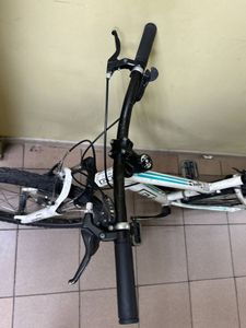 01-200582231: Gt laguna