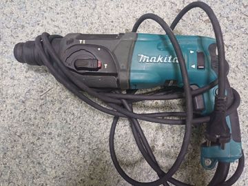 01-200600545: Makita hr2470