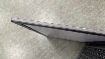 01-200778171: Asus єкр. 14/ pentium 6805u 1.1ghz/ ram4gb/ ssd256gb/ uhd