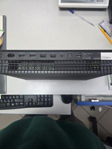 01-200789149: Microsoft xbox one x 1tb