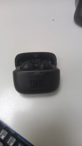 01-200792144: Jbl tune 235nc