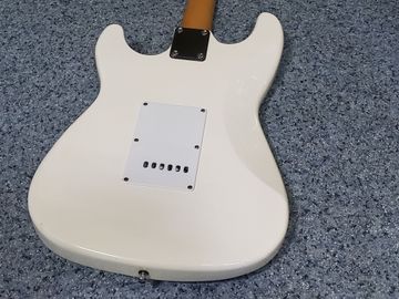 Б/у Электрогитара J And J Sisters без моделі 01-200742975