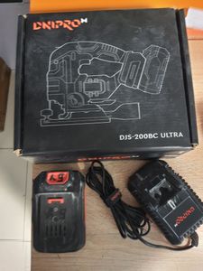 Б/в Електролобзик Dnipro-M djs-200bc ultra + акб вр-240 20v 4ah + зп fc-230 01-200804989