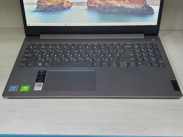 Б/у Ноутбук Lenovo 15/pentium 6405u ddr4/4gb ddr4/hdd *відсутній/ssd 128 gb/geforce mx130 2gb 01-200808993