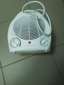 Б/в Обігрівач Grunhelm fh-03 01-200810475