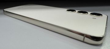 Б/в Мобільний телефон Samsung galaxy s23 8/256gb 01-200829109