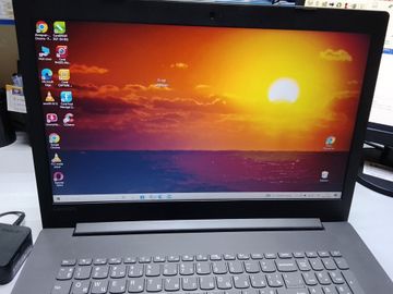 Б/в Ноутбук Lenovo 17/pentium 4415u ddr4/4gb ddr4/hdd 500 gb/ssd *відсутній/*інтегрована 01-200830372