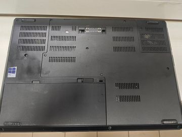 Б/у Ноутбук Lenovo 15/core i7 6820hq ddr3/16gb ddr3/hdd *відсутній/ssd 256 gb/quadro m2000m 4gb 01-200834486