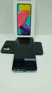 Б/у Мобильный телефон Samsung galaxy m53 5g 6/128gb 01-200833136