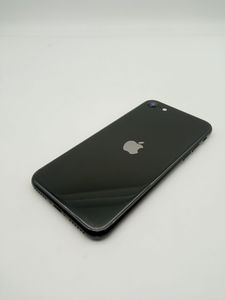 Б/в Мобільний телефон Apple iphone se 2020 64gb 01-200852044