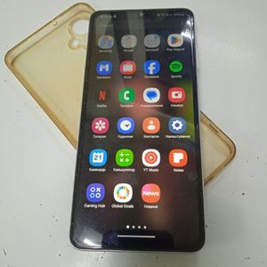 Б/в Мобільний телефон Samsung galaxy a06 4/128gb 01-200861570
