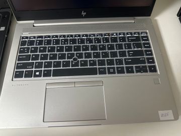 Б/в Ноутбук Hp 15/ryzen 5 pro 3500u ddr4/16gb ddr4/hdd *відсутній/ssd 256 gb/*інтегрована 01-200861711